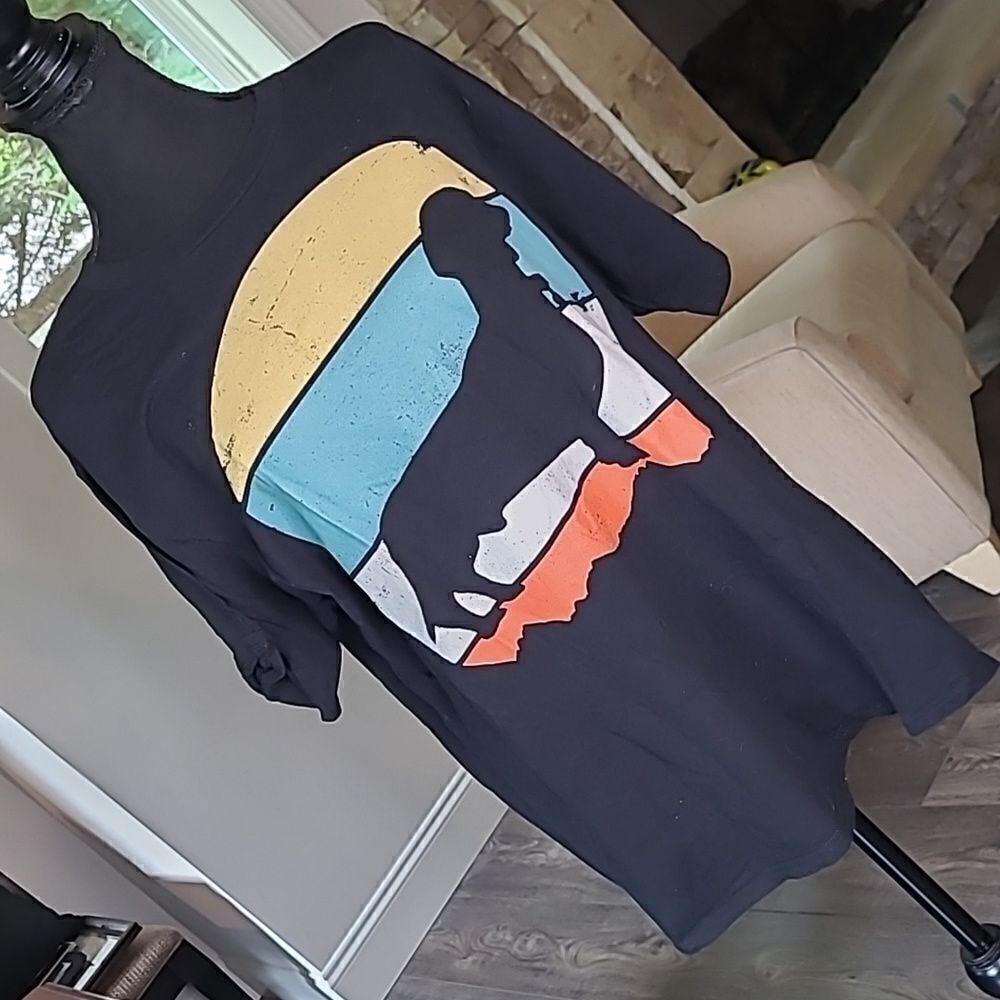 Port & company sz L/G/G doggie pic t shirt